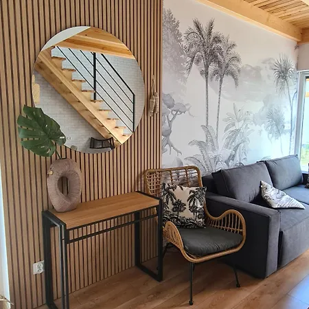 Cicho Sza Letniskowe Holiday home