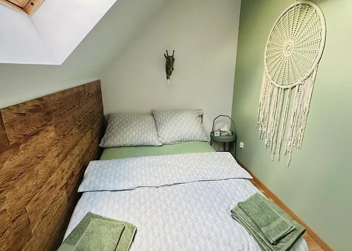 Holiday home Cicho Sza Letniskowe *