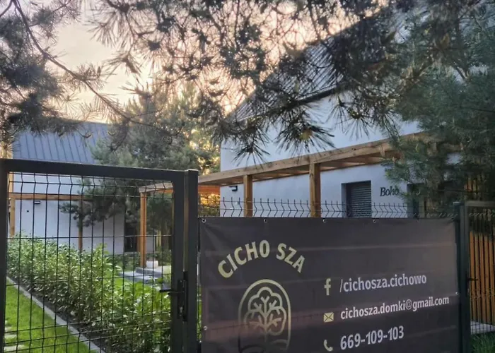 Cicho Sza Letniskowe Holiday home Cichowo